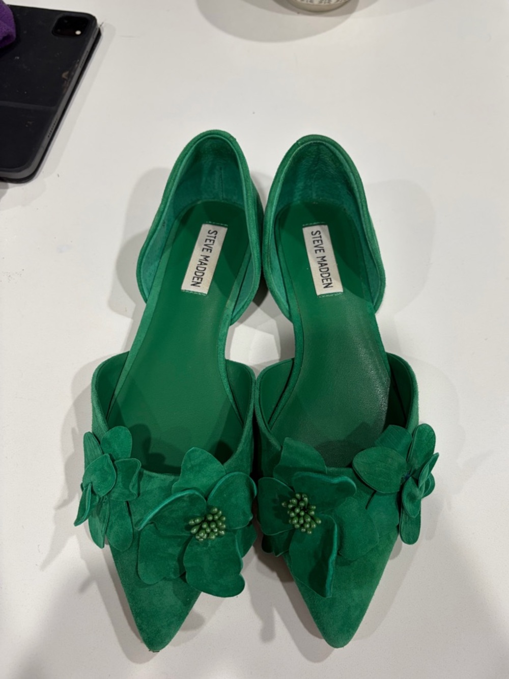 Emerald green flats, excellent condition